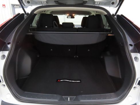 New 2025 Mitsubishi Eclipse Cross LE image 21