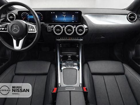 Used 2025 Mercedes-Benz GLA 250 image 9