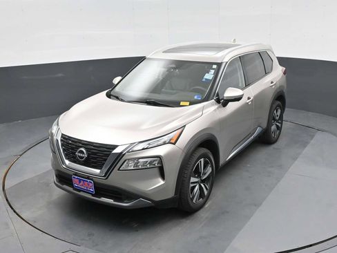 Used 2023 Nissan Rogue SL FWD image 21