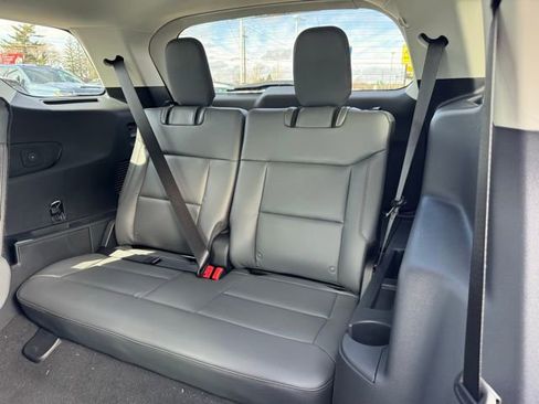 New 2026 Ford Explorer Active w/ Active Comfort Package image 12