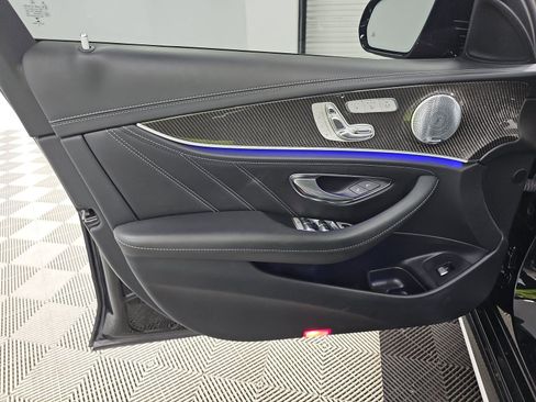 Used 2019 Mercedes-Benz E 63 AMG S image 9