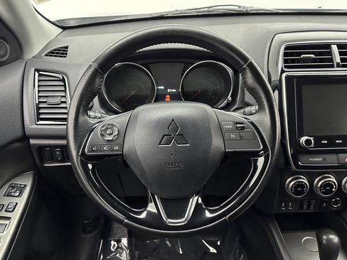 Used 2021 Mitsubishi Outlander Sport SE image 19