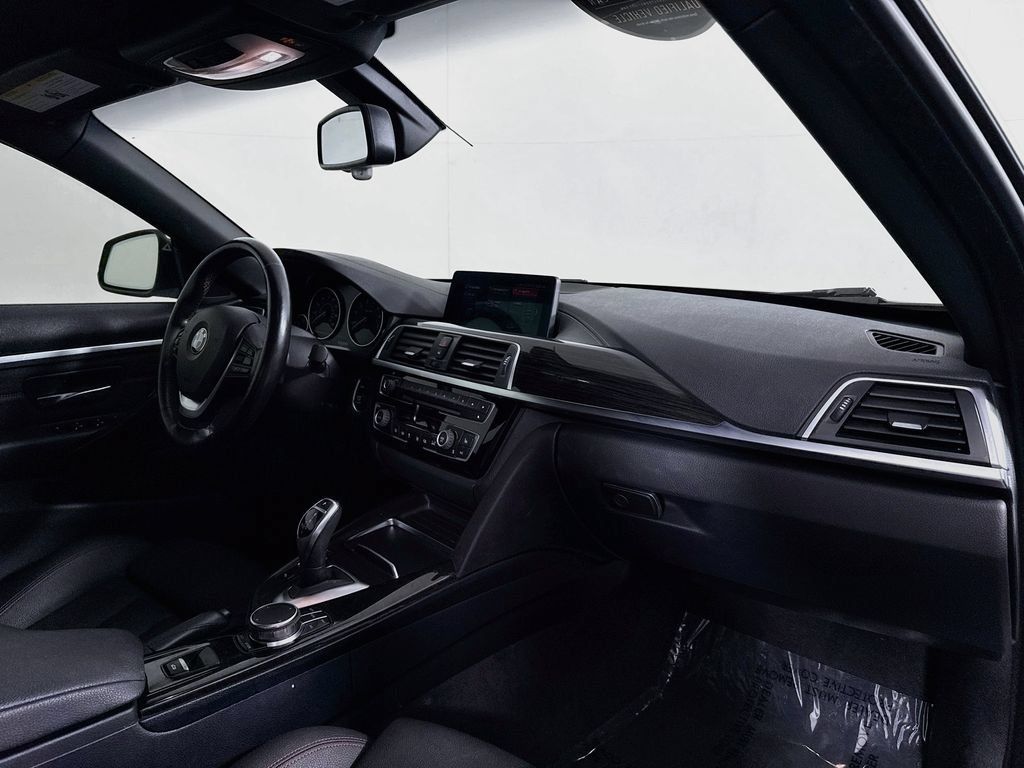 Used 2018 BMW 430i Convertible RWD image 34