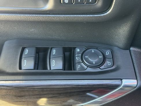 Used 2021 Chevrolet Silverado 3500 LTZ w/ LTZ Premium Package image 22