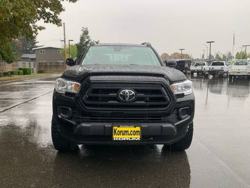 Used 2023 Toyota Tacoma SR image 9