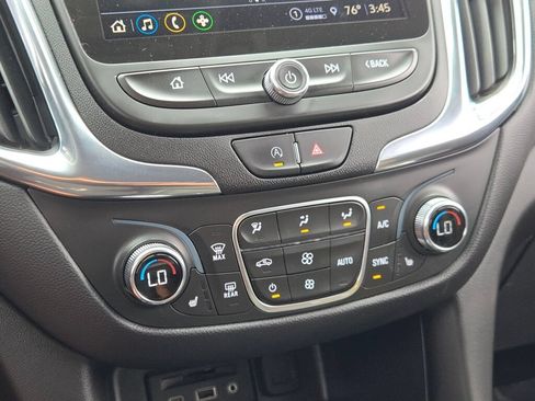 Certified 2023 Chevrolet Equinox LT AWD/4WD image 32