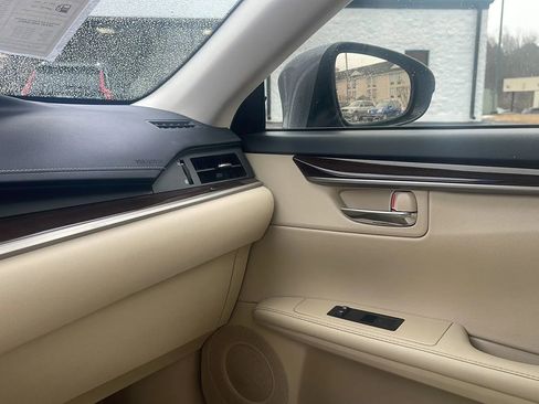 Used 2014 Lexus ES 350 image 27