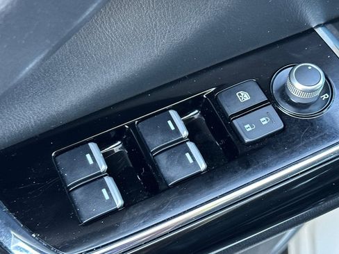 Used 2021 MAZDA CX-9 Touring w/ Touring Premium Package image 12