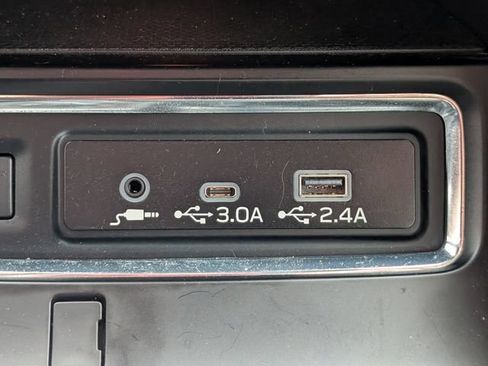 Used 2025 Subaru Ascent Premium AWD/4WD image 19