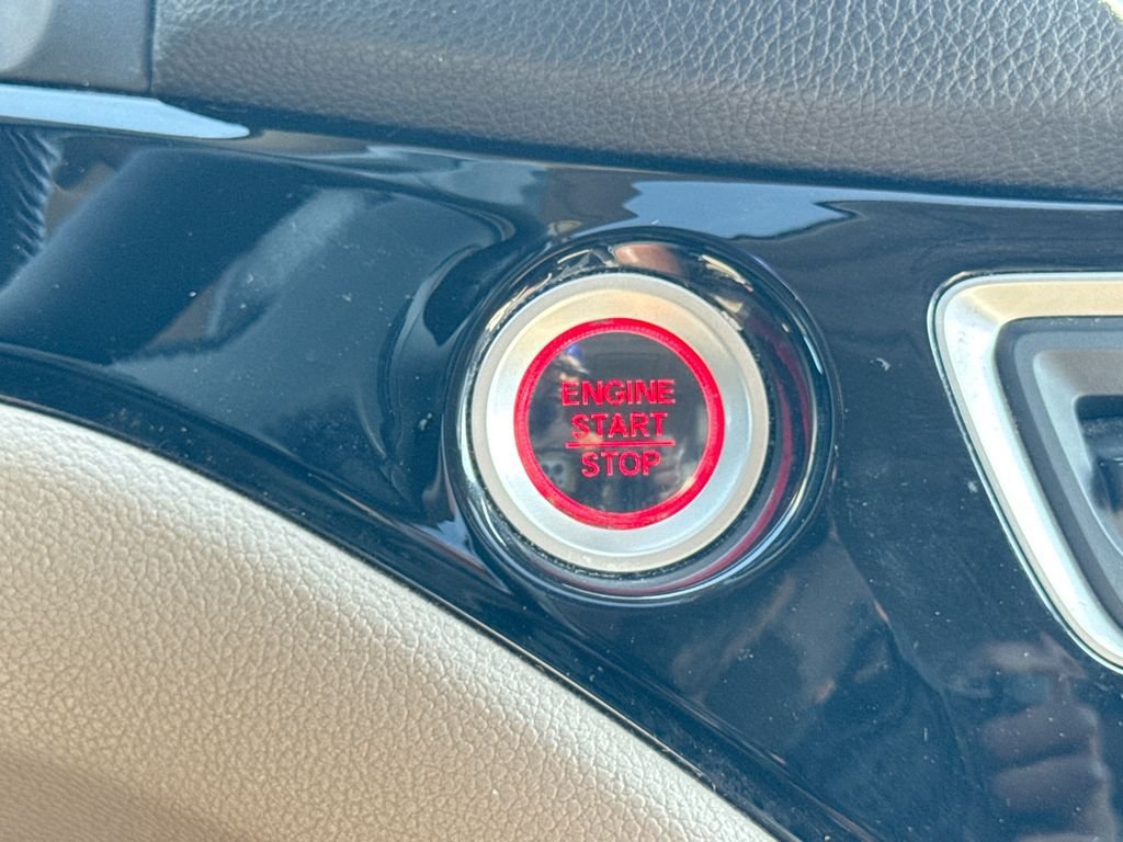 Used 2020 Honda Pilot Elite image 18