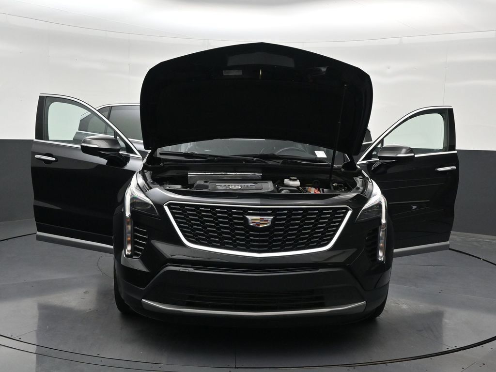 Used 2023 Cadillac XT4 Premium Luxury w/ Driver Assist Package FWD image 36