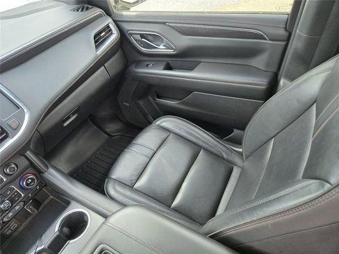 Used 2021 Chevrolet Tahoe RST w/ Luxury Package AWD/4WD image 45