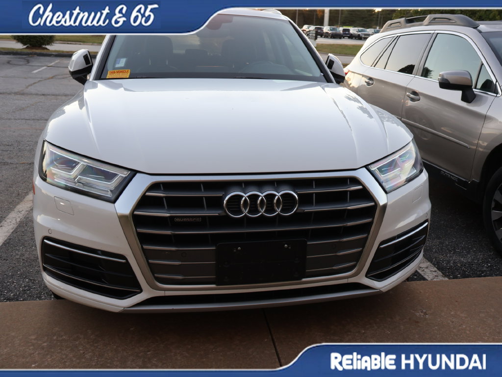 Used 2019 Audi Q5 2.0T Premium Plus w/ Premium Plus Package AWD/4WD image 4