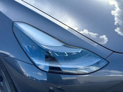 Used 2023 Tesla Model 3 Standard Range RWD image 33