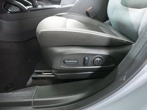 Used 2023 Chevrolet TrailBlazer LT w/ Convenience Package image 10