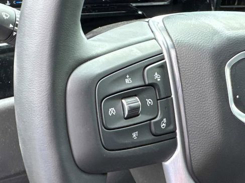 Used 2025 GMC Sierra 1500 SLT w/ SLT Premium Package AWD/4WD image 31
