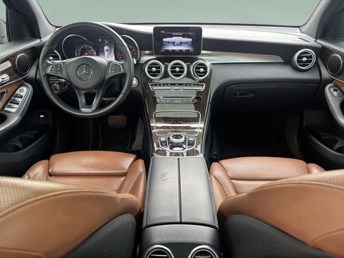Used 2018 Mercedes-Benz GLC 300 image 7
