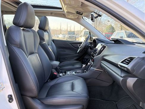 Used 2021 Subaru Forester Touring w/ Popular Package #2 image 16