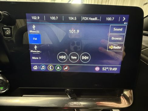 Used 2020 Chevrolet Corvette Stingray Preferred Cpe w/ 2LT Preferred Equipment Group RWD image 25
