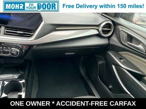 Used 2024 Chevrolet Trax ACTIV w/ Sunroof Package FWD image 27