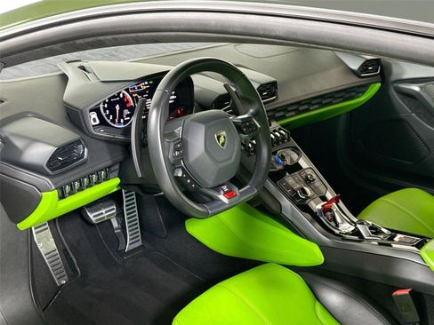 Used 2018 Lamborghini Huracan LP 580-2 image 15