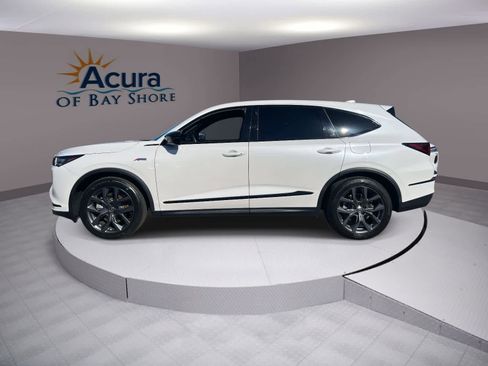 Used 2023 Acura MDX A-Spec image 2