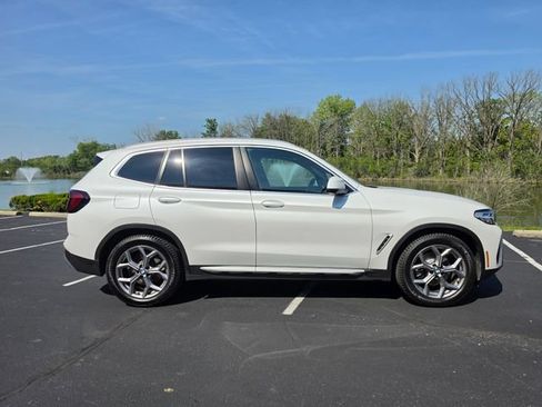 Used 2024 BMW X3 xDrive30i w/ Convenience Package AWD/4WD image 4