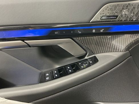 New 2026 BMW M5 w/ Executive Package image 22