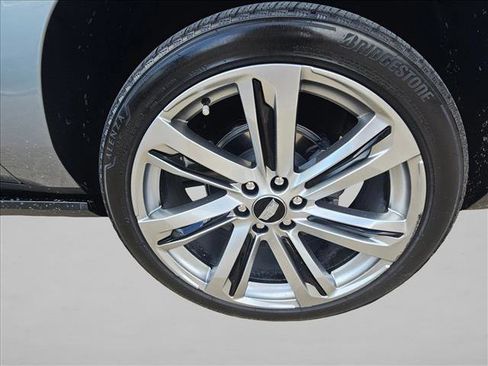 Certified 2025 Cadillac Escalade ESV Sport Platinum AWD/4WD image 7