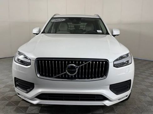 Used 2021 Volvo XC90 T6 Momentum w/ Advanced Package AWD/4WD image 11