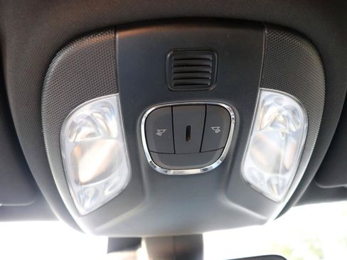 Used 2024 Jeep Compass Latitude AWD/4WD image 44