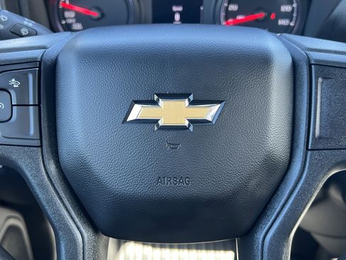 Used 2025 Chevrolet Silverado 1500 W/T image 19