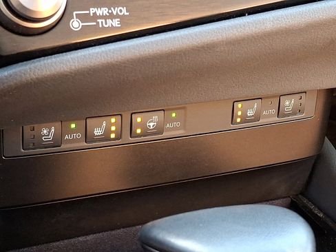 Certified 2023 Lexus ES 350 w/ Premium Package image 24