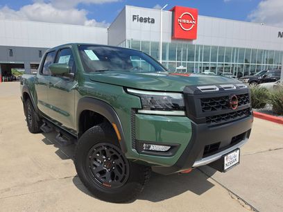 New 2026 Nissan Frontier PRO-4X w/ Pro-4x Convenience Package