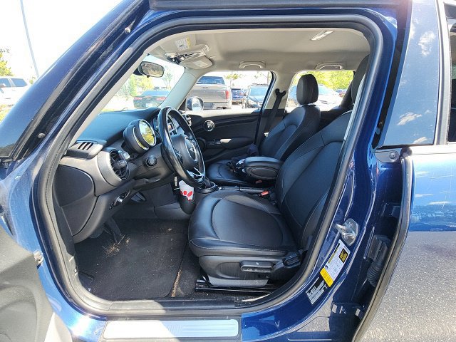 Used 2016 MINI Cooper 4-Door Hardtop FWD image 22