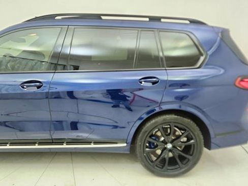 Used 2024 BMW X7 xDrive40i w/ Executive Package image 10