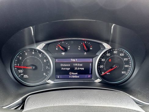 Used 2021 Chevrolet Equinox Premier AWD/4WD image 23