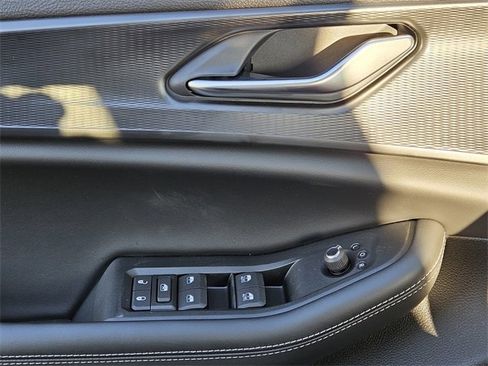 New 2025 Jeep Grand Cherokee Laredo image 27