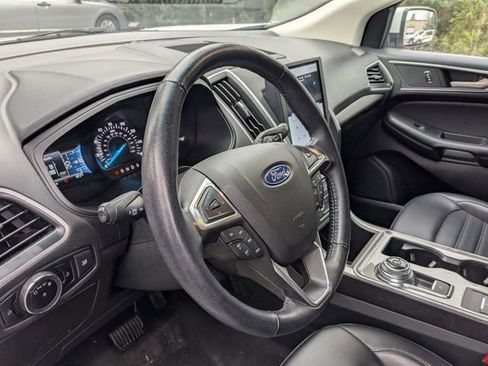 Used 2023 Ford Edge SEL image 14
