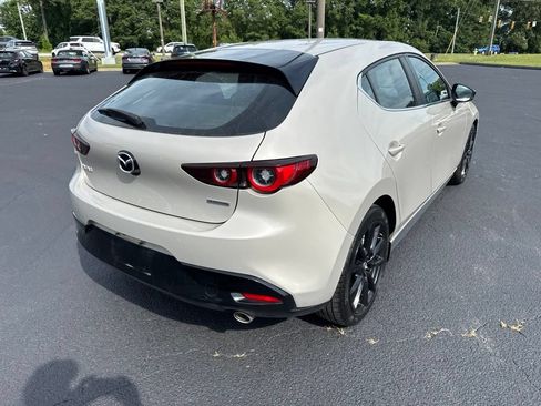 Used 2025 MAZDA MAZDA3 s Sport FWD image 3