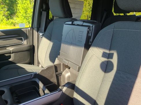 New 2026 RAM 2500 Big Horn AWD/4WD image 18