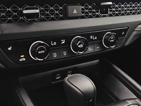 Used 2024 Honda Accord EX image 18