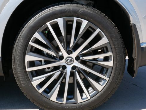 Certified 2025 Lexus RX 350 w/ Convenience Package AWD/4WD image 23