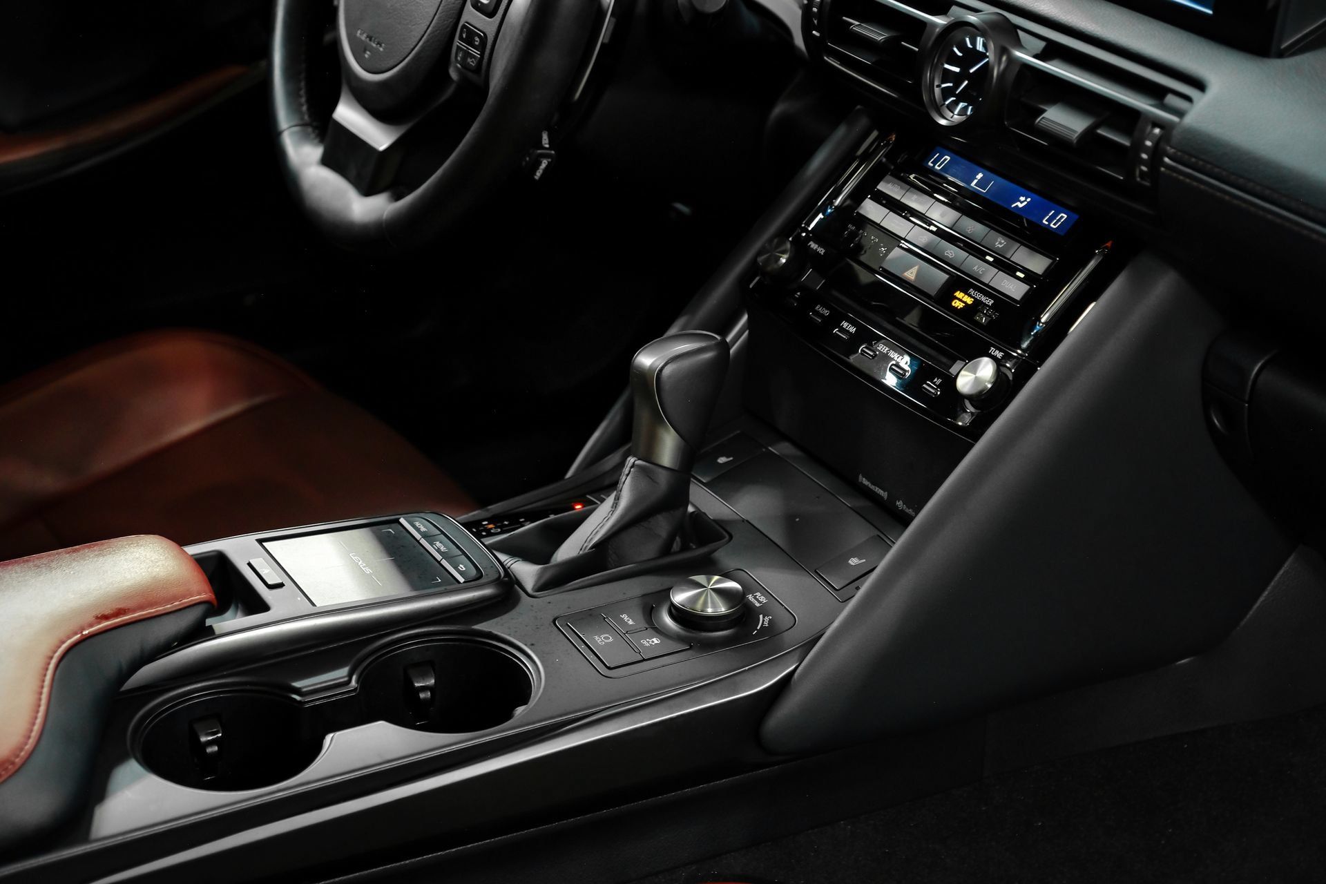 Used 2024 Lexus IS 300 F Sport RWD image 26