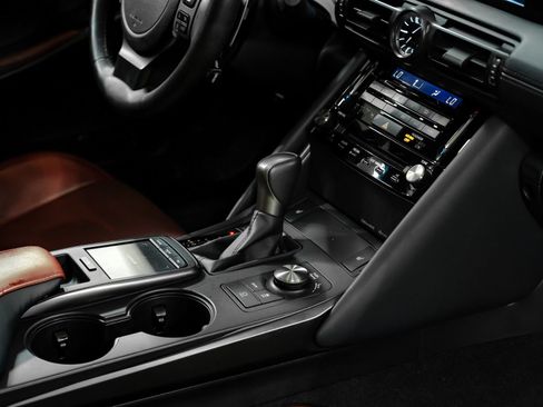 Used 2024 Lexus IS 300 F Sport RWD image 26
