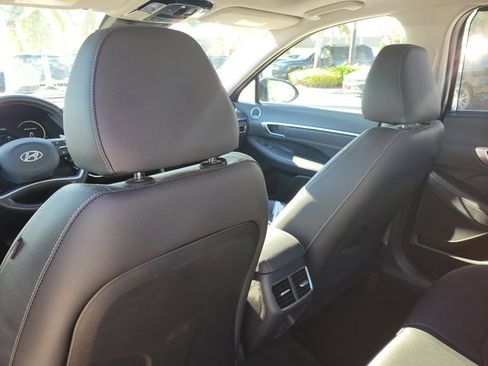 Certified 2023 Hyundai Sonata Limited image 10