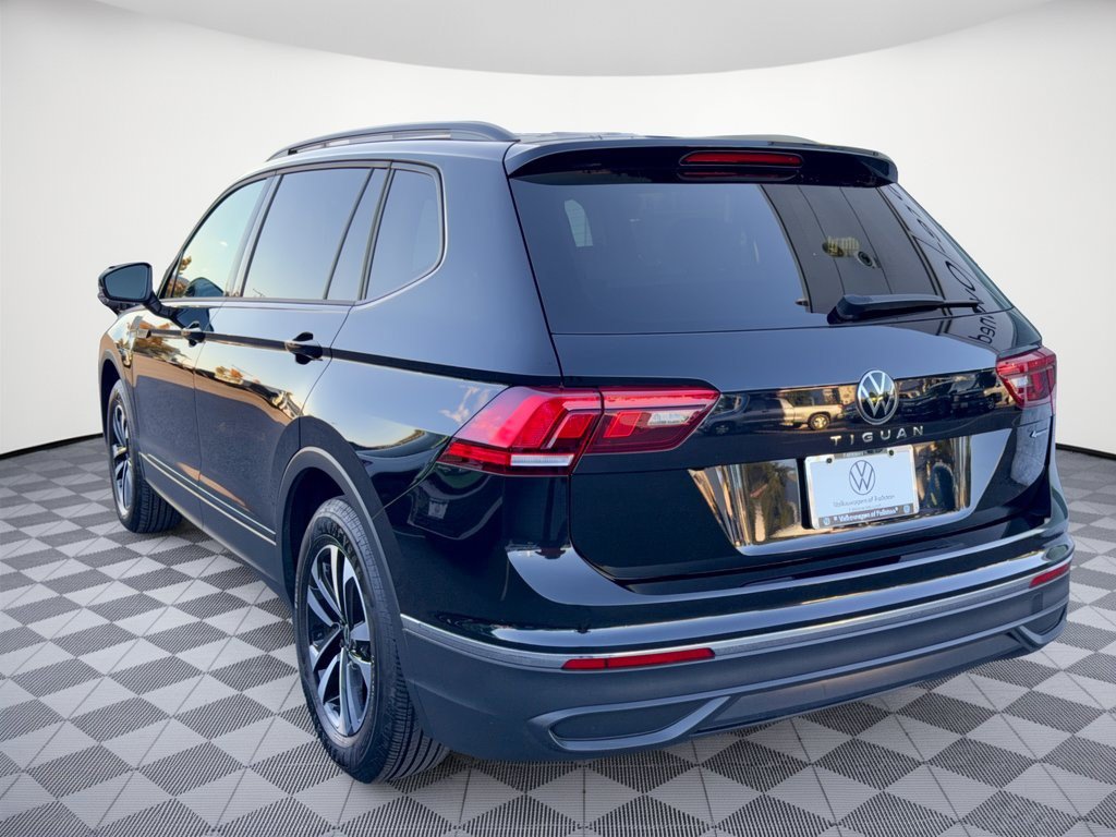Certified 2024 Volkswagen Tiguan S AWD/4WD image 3