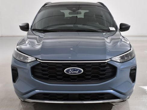 Used 2023 Ford Escape ST-Line w/ Tech Pack #1 image 3