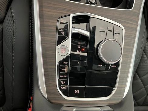 Used 2026 BMW X5 xDrive40i AWD/4WD image 19