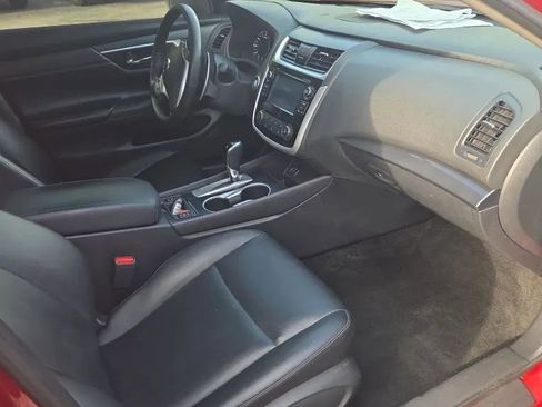 Used 2018 Nissan Altima 2.5 SR w/ SR Special Edition FWD image 6